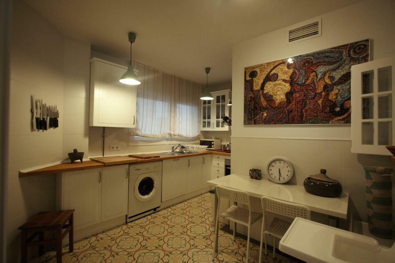 Bonito Apart. Con Parking Y Piscina Mairena del Aljarafe Exteriör bild