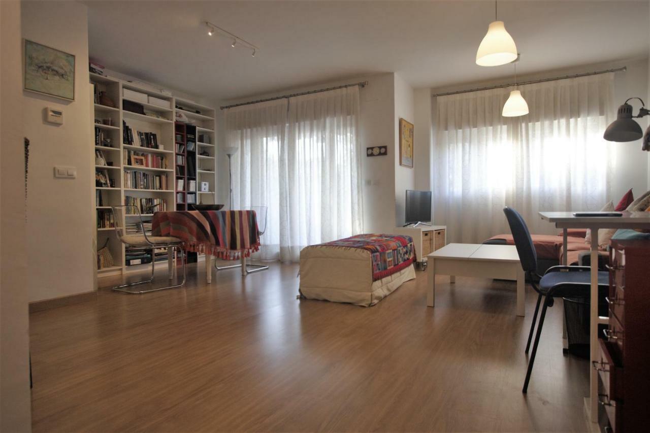 Bonito Apart. Con Parking Y Piscina Mairena del Aljarafe Exteriör bild