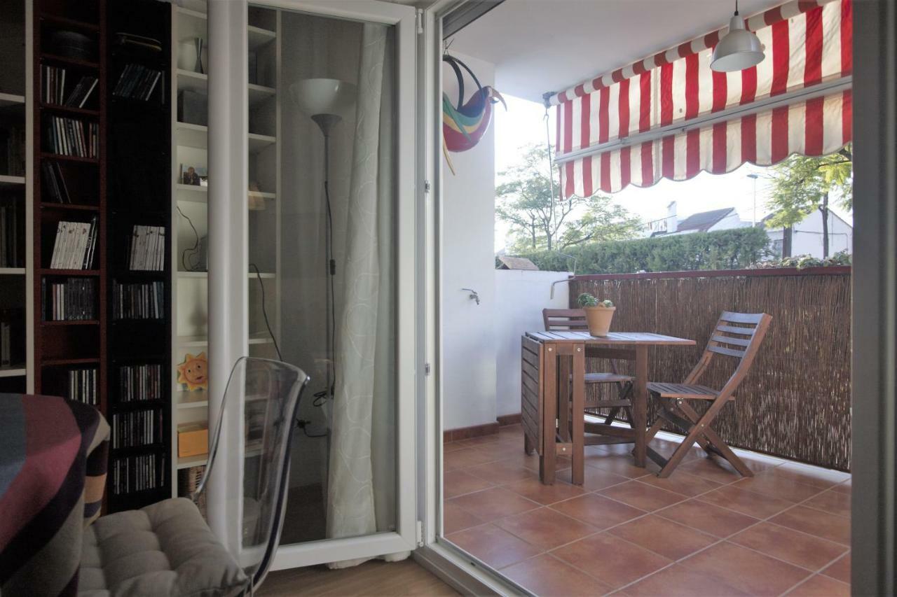Bonito Apart. Con Parking Y Piscina Mairena del Aljarafe Exteriör bild