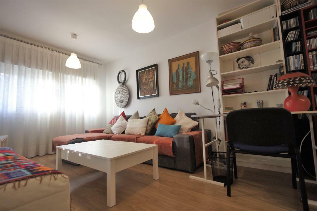Bonito Apart. Con Parking Y Piscina Mairena del Aljarafe Exteriör bild