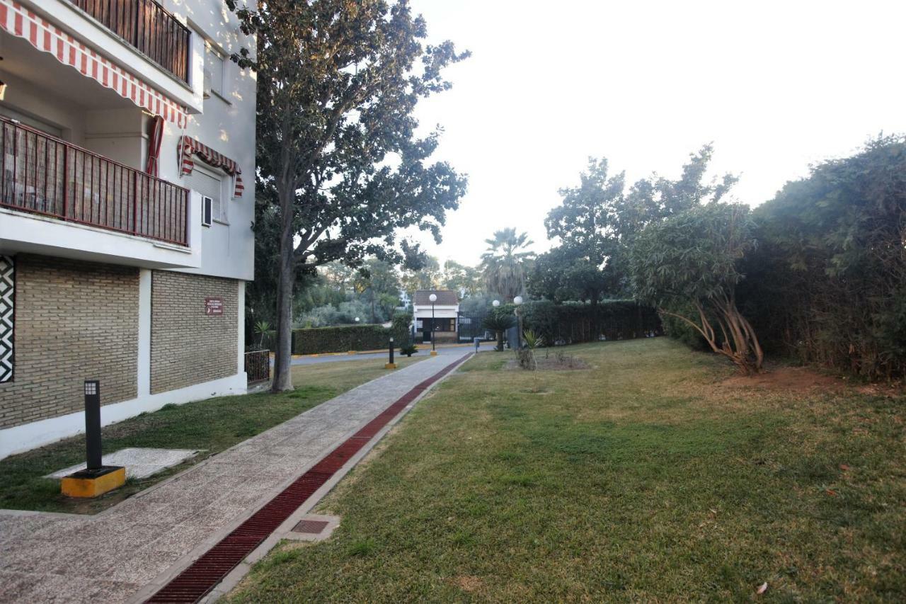 Bonito Apart. Con Parking Y Piscina Mairena del Aljarafe Exteriör bild