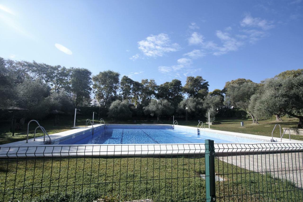 Bonito Apart. Con Parking Y Piscina Mairena del Aljarafe Exteriör bild